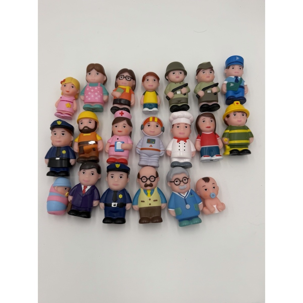 Beverly Hills Doll Collection‎ Sweet Li'l Folks Lot of 20 Community Family